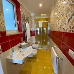 Parco Tasso 4*